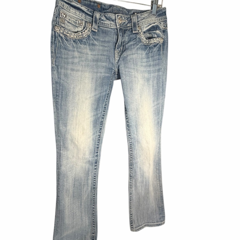 Miss Me Light Wash Embellished Flap Pocket Bootcut Jeans Sz 28 - Picture 2 of 15